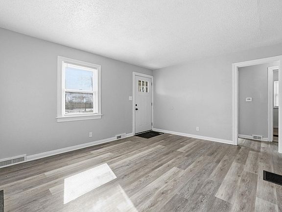 5th image of 1515 E Rudisill Blvd