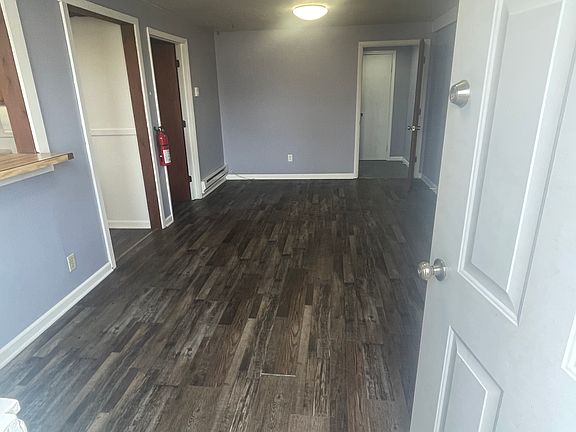2nd image of 1015 E Douglas St #5