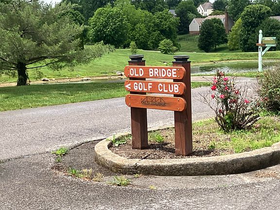 3rd image of 141 Old Bridge Rd