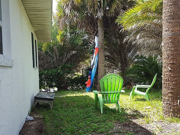 5th image of 512 N Daytona Ave