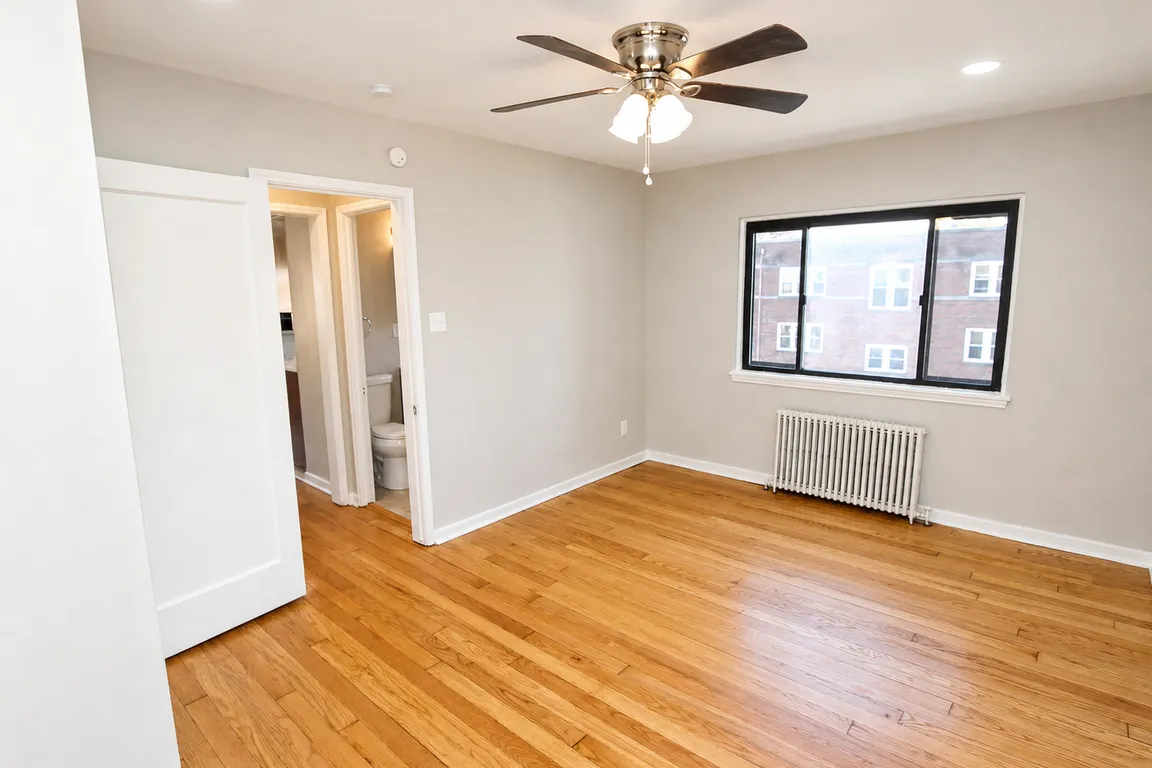 1-Bedroom Unit