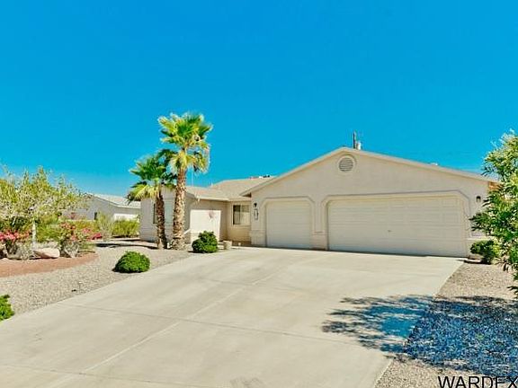 2nd image of 3881 McCulloch Ln
