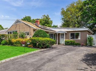 38 Manitou Trl, White Plains, NY 10603