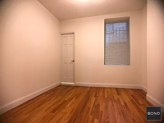 Rented by Bond New York | media 8