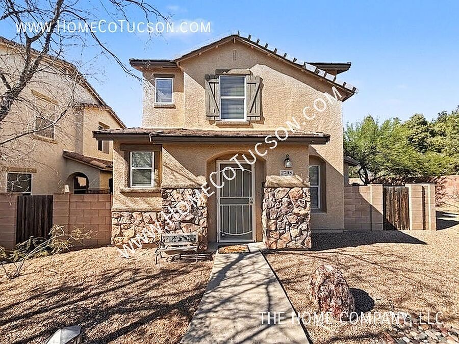 1st image of 2708 N Saramano Ln