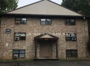 389 Sherman St APT 103, Akron, OH 44311