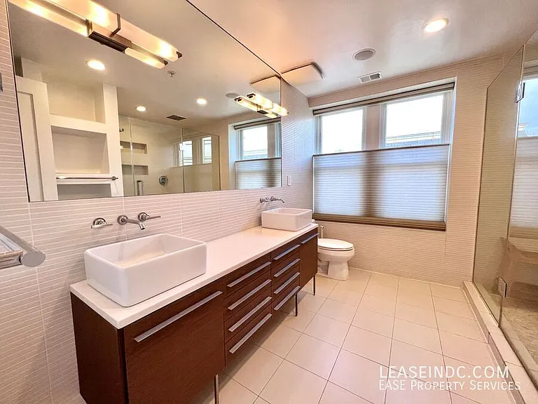 2619 Garfield St NW #4 — Photo 25