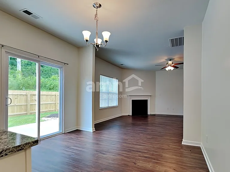 4853 Billingsgate Ln — Photo 5
