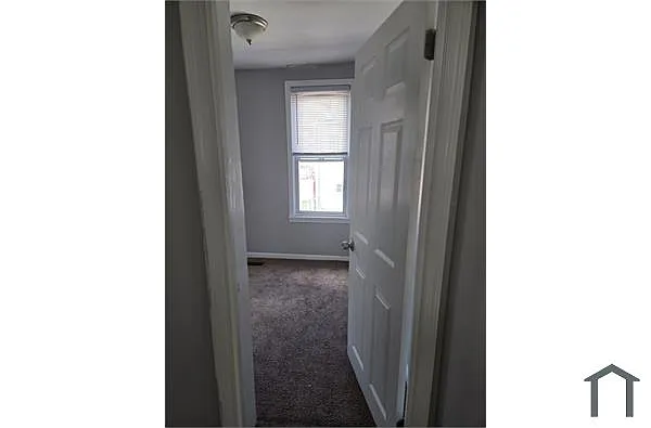 Building Photo - 434 N Robinson St