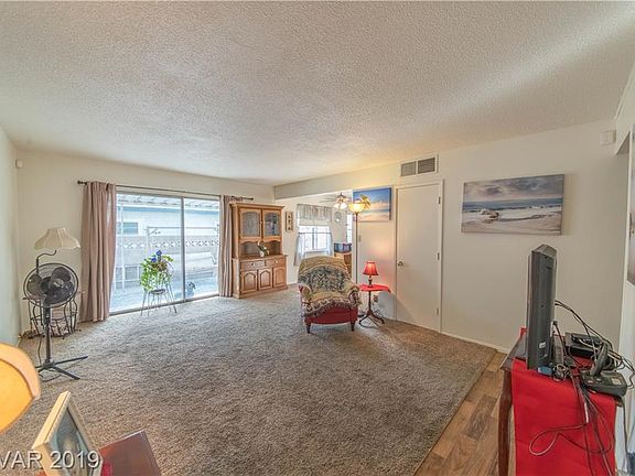 3rd image of 5609 Churchill St