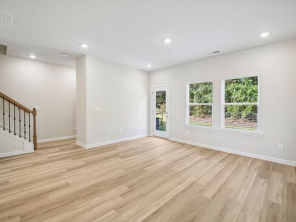 The Jewel floorplan with the Charm White interior package.