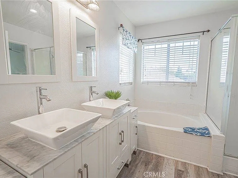 25535 Chisom Ln — Photo 29
