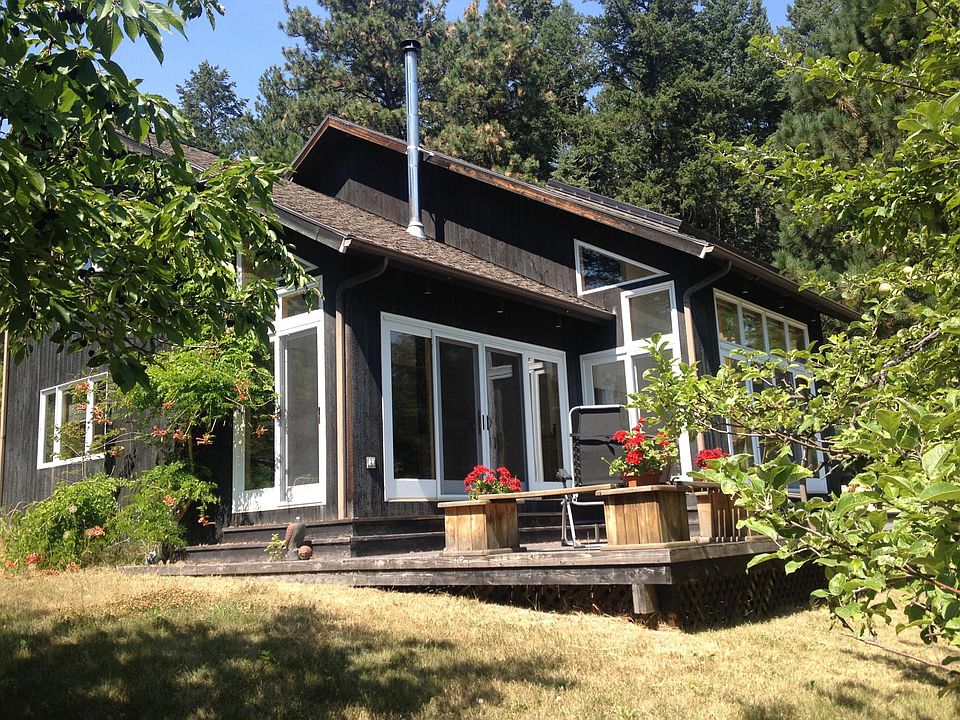 exterior of Orchard house