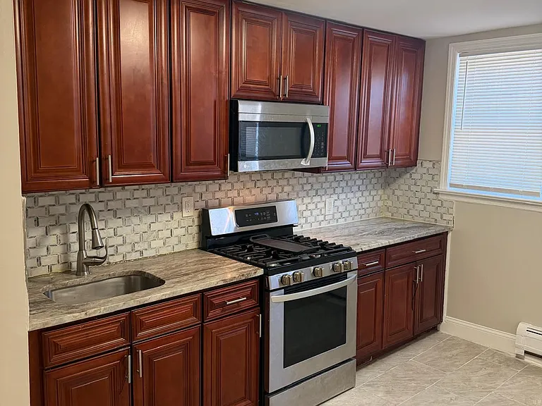 563 Fulton St #1 — Photo 12