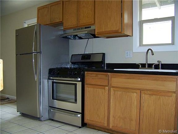 2nd image of 213 Lowell Blvd