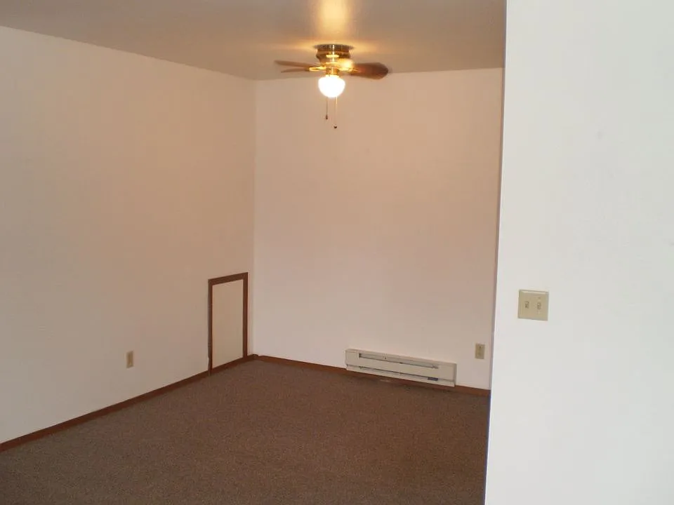 1 bed, $655 — Photo 3