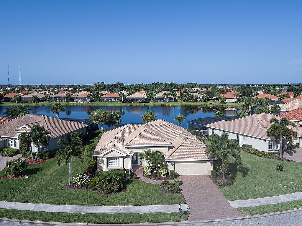 241 Montelluna Dr