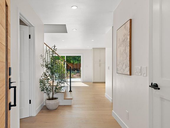 4th image of 1444 N Branciforte Ave