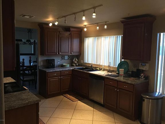 4th image of 8403 W Emile Zola Ave