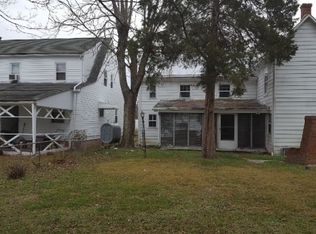 417 Queen St, Tappahannock, VA 22560
