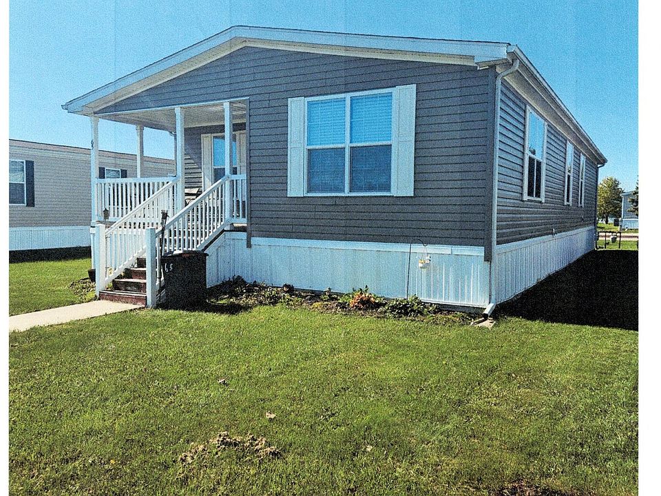 Exterior Image-0-Mansion 65 Lakeview Meadows