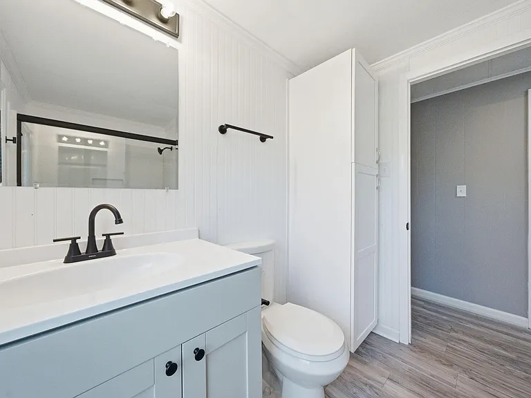 320 E Earp St — Photo 32