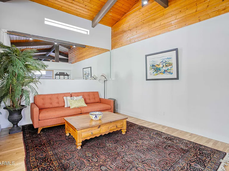 7638 E Via De Lindo — Photo 14