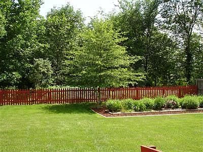 2nd image of 160 Loperwood Ln