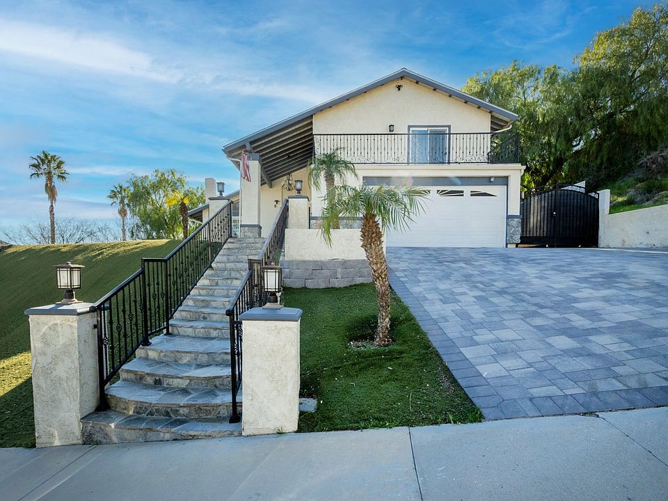 1st image of 23042 La Granja Dr