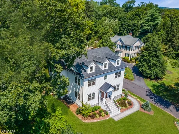 14 N Maple Ave, Bernards Twp., NJ 07920
