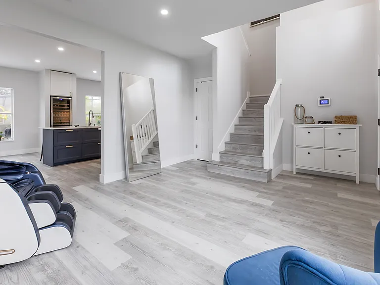 1146 Perpignan Ct — Photo 5
