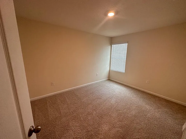 256 Talulla Trl — Photo 5