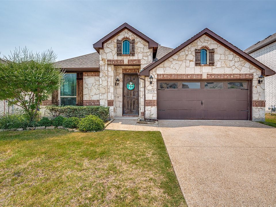 1st image of 2113 Ranchwood Dr