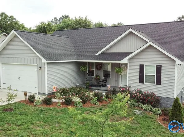 206 County Road 1009, Fort Payne, AL 35968