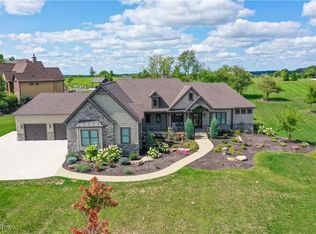 2395 Hearth Hill Ln, Wadsworth, OH 44281