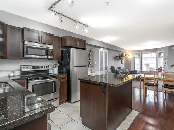 5660 201a St #330, Langley, BC V3A 6B8