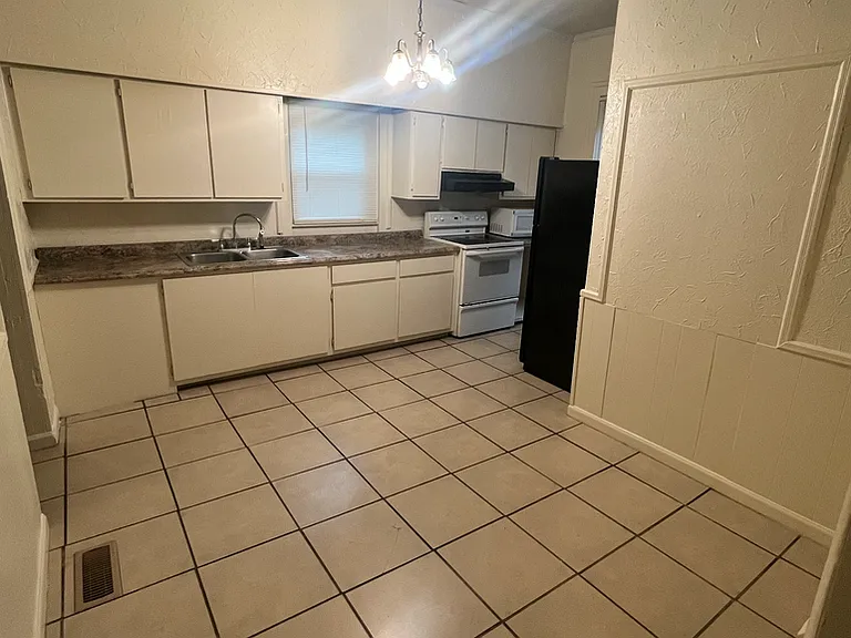 26 Corbett St — Photo 5