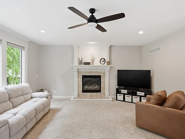 14345 NW 65th Pl — Photo 17