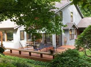 1870 Emerald Lake Way, Bellingham, WA 98226