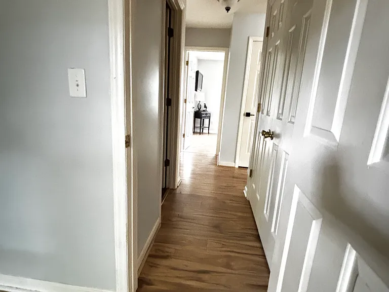 3831 Armitage Dr — Photo 13