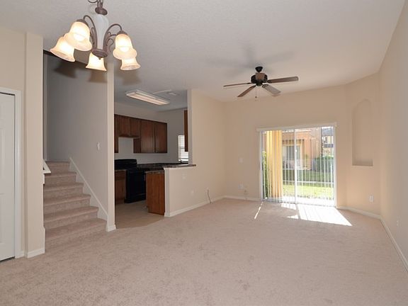 3rd image of 1330 Long Oak Way