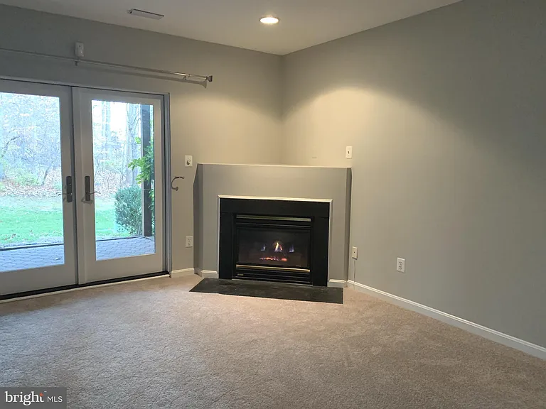 3384 Governors Crest Ct — Photo 38