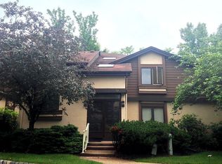 529 Sayre Dr, Princeton, NJ 08540