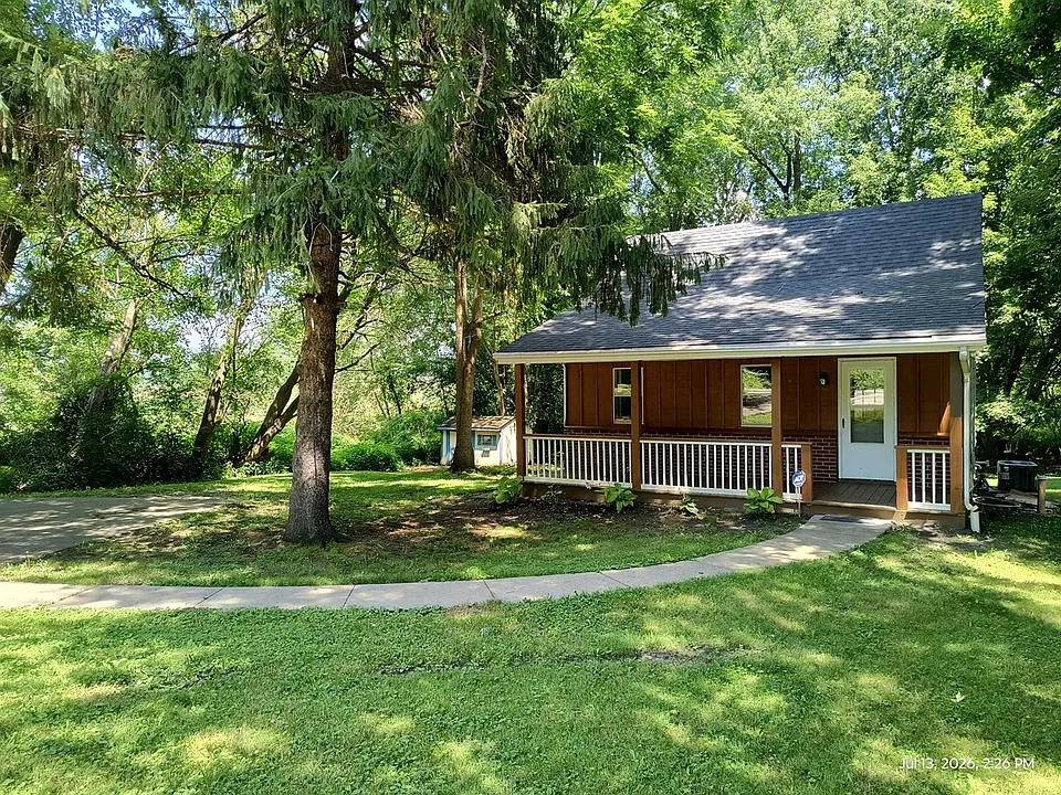 1129 White Pond Dr