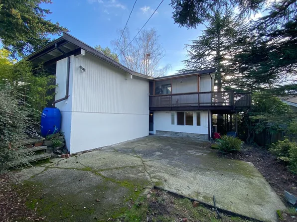 4606 NE 70th St, Seattle, WA 98115