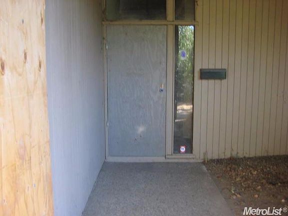 2nd image of 4260 N River Way