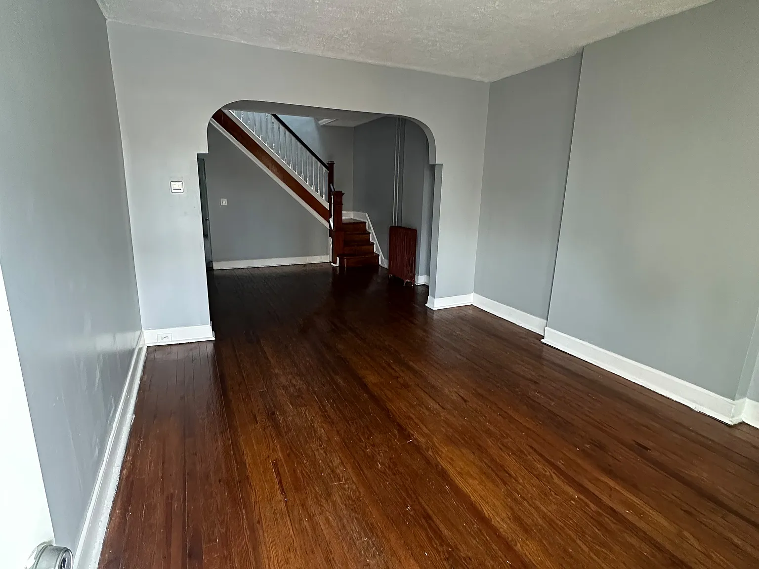 2 bed, 1.5 bath, $1,600 — Photo 2