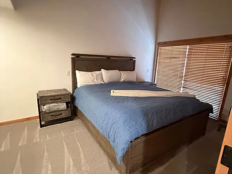 1906 Sierra Nevada Rd #39 — Photo 11