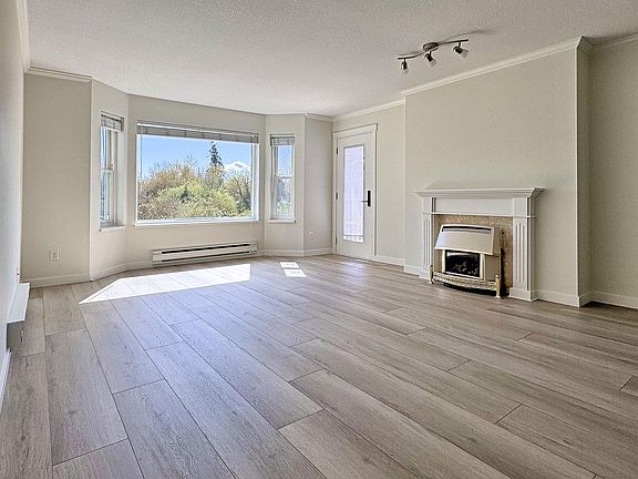4th image of 20600 53a Ave #118