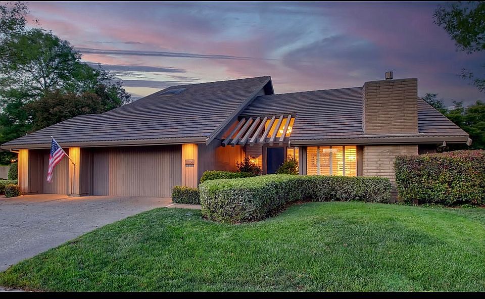 1st image of 11754 Melones Cir